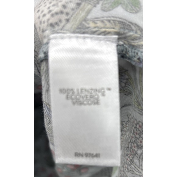 J Jill Blouse Size Medium Blue Perched Bird Print V Neck Viscose Pullover - Picture 7 of 11